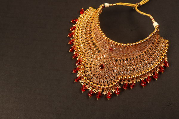 Elegant Bridal Choker