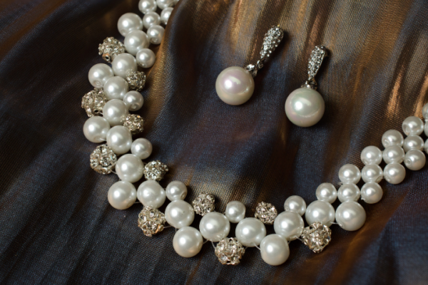 Pearl Necklace Timeless Pearl Necklace