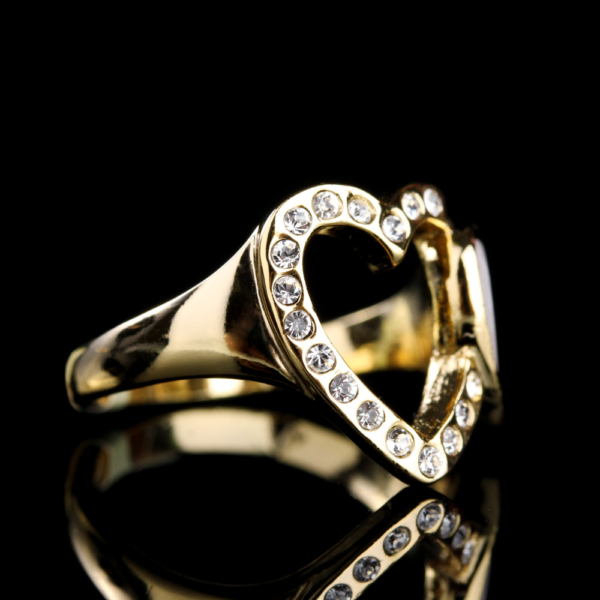 Royal Elegance Ring