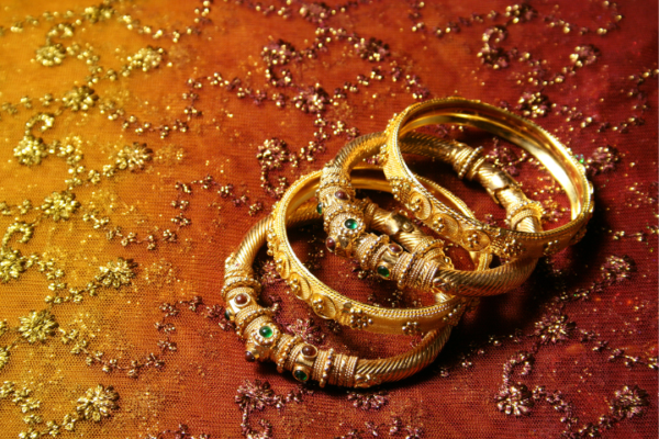 Traditional Bridal Bangles Traditional Bridal Bangles